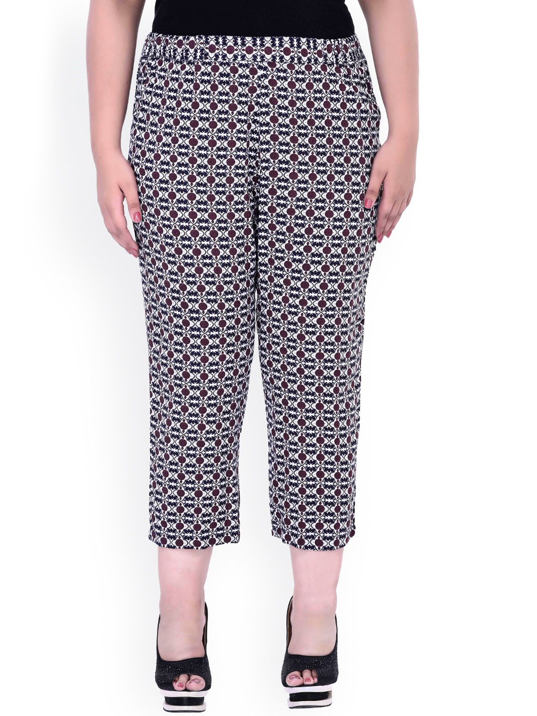 

Oxolloxo Women Multicolour Printed Regular Fit Flat Front Trousers, Multi