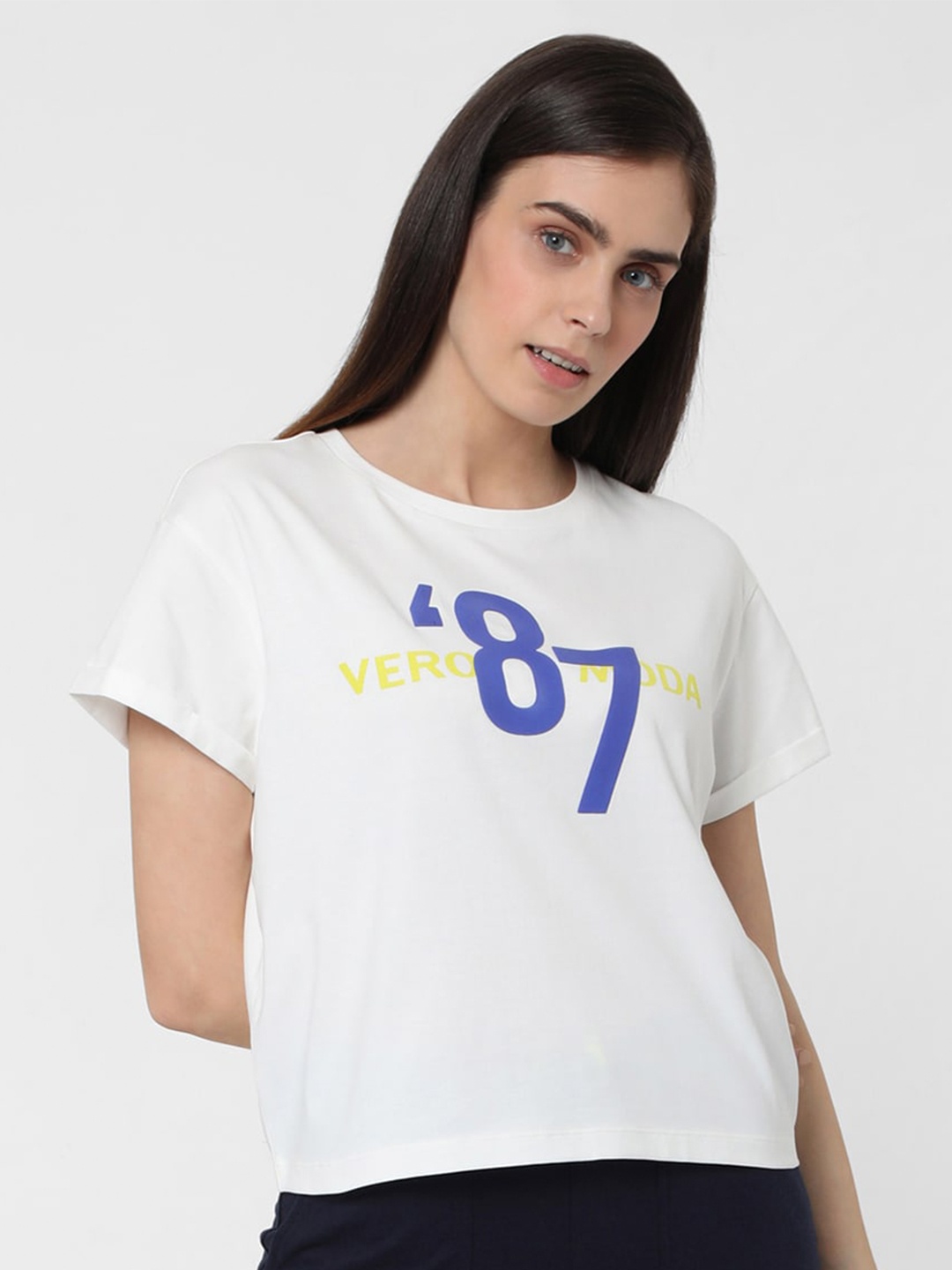 

Vero Moda Women White Brand Logo Printed Extended Sleeves T-shirt