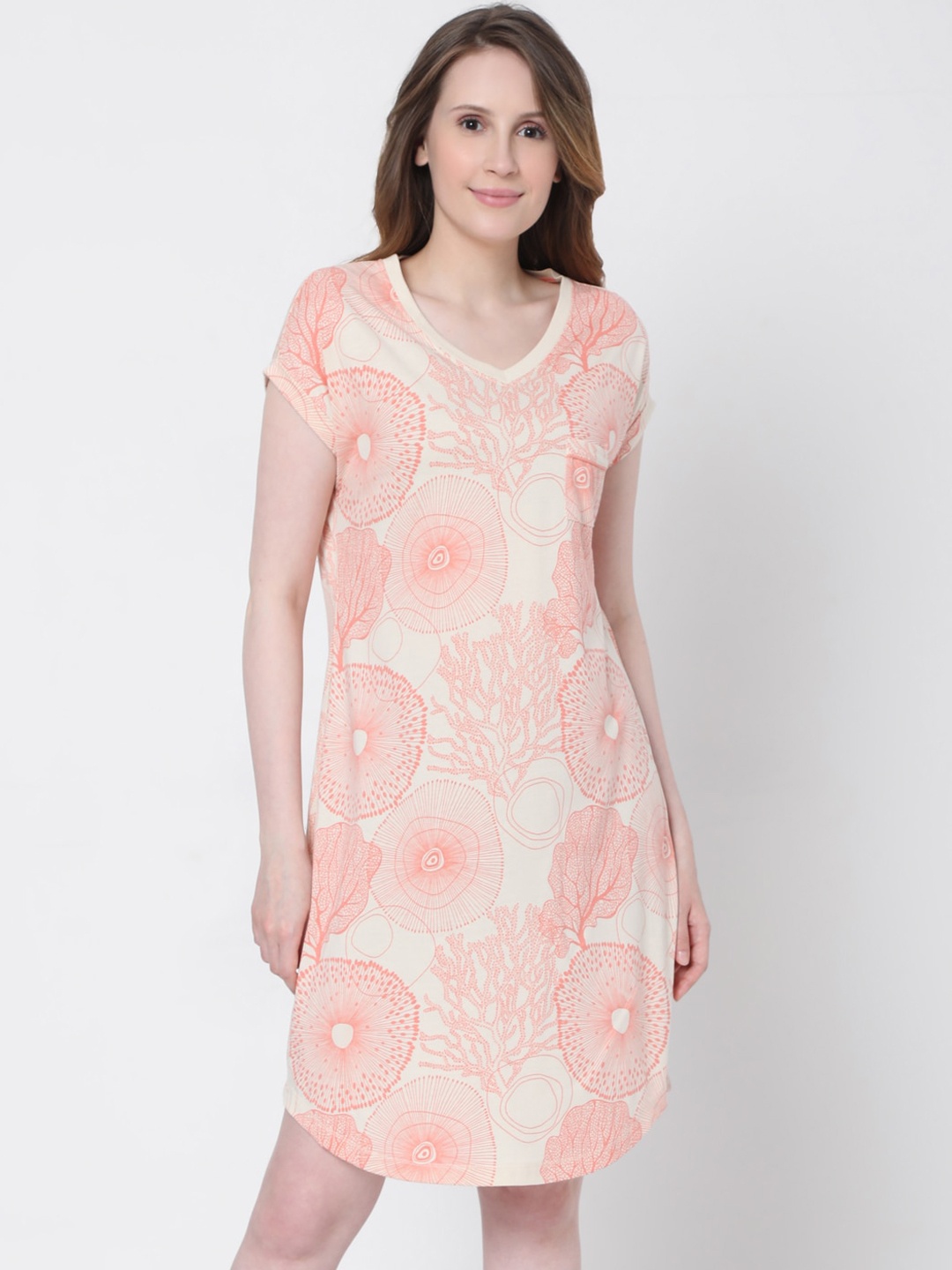 

Vero Moda Women Beige Floral T-shirt Dress