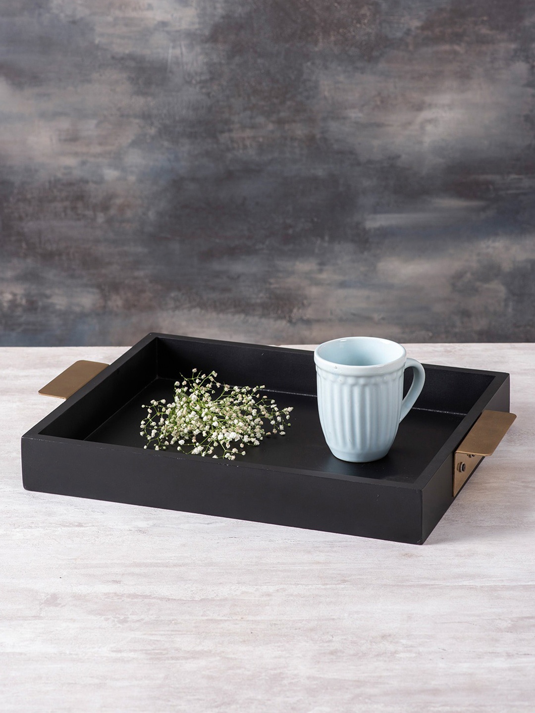 

nestroots Black & Gold-Toned Serving Tray