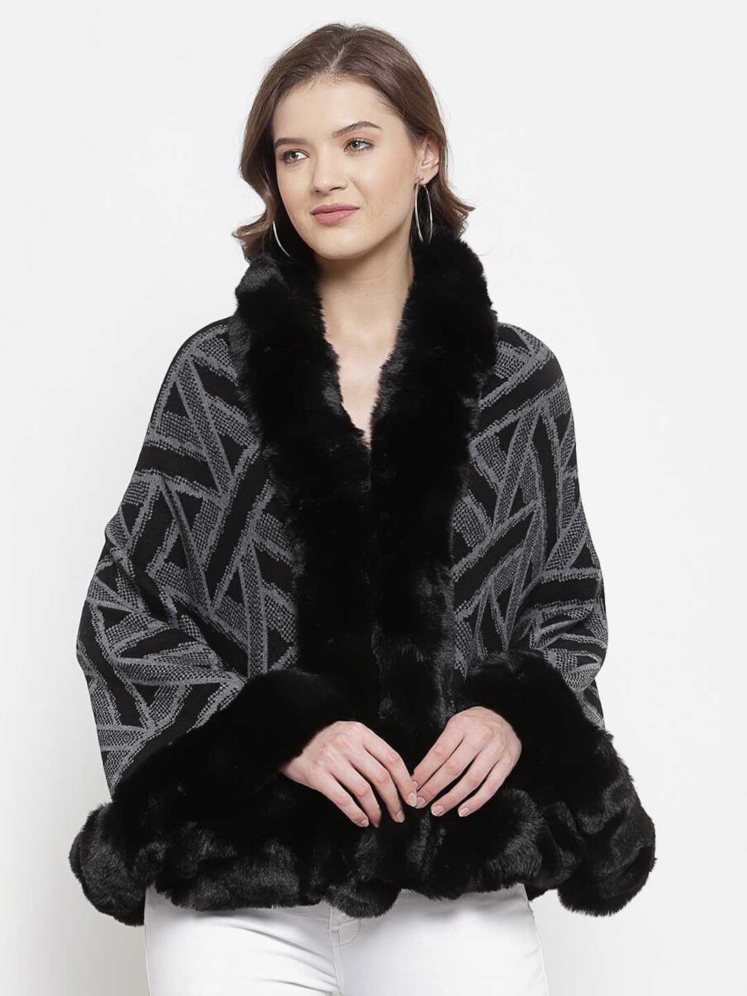 

Mafadeny Women Grey & Black Geometric Self Design Poncho