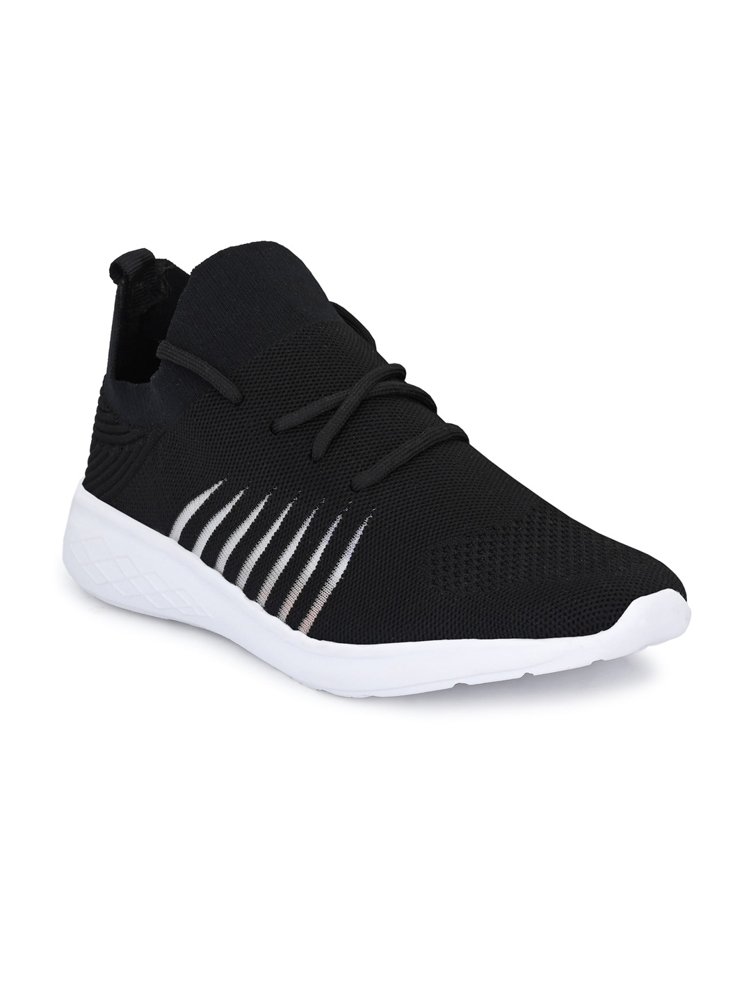 

Alleviater Men Black & White Woven Design Sneakers
