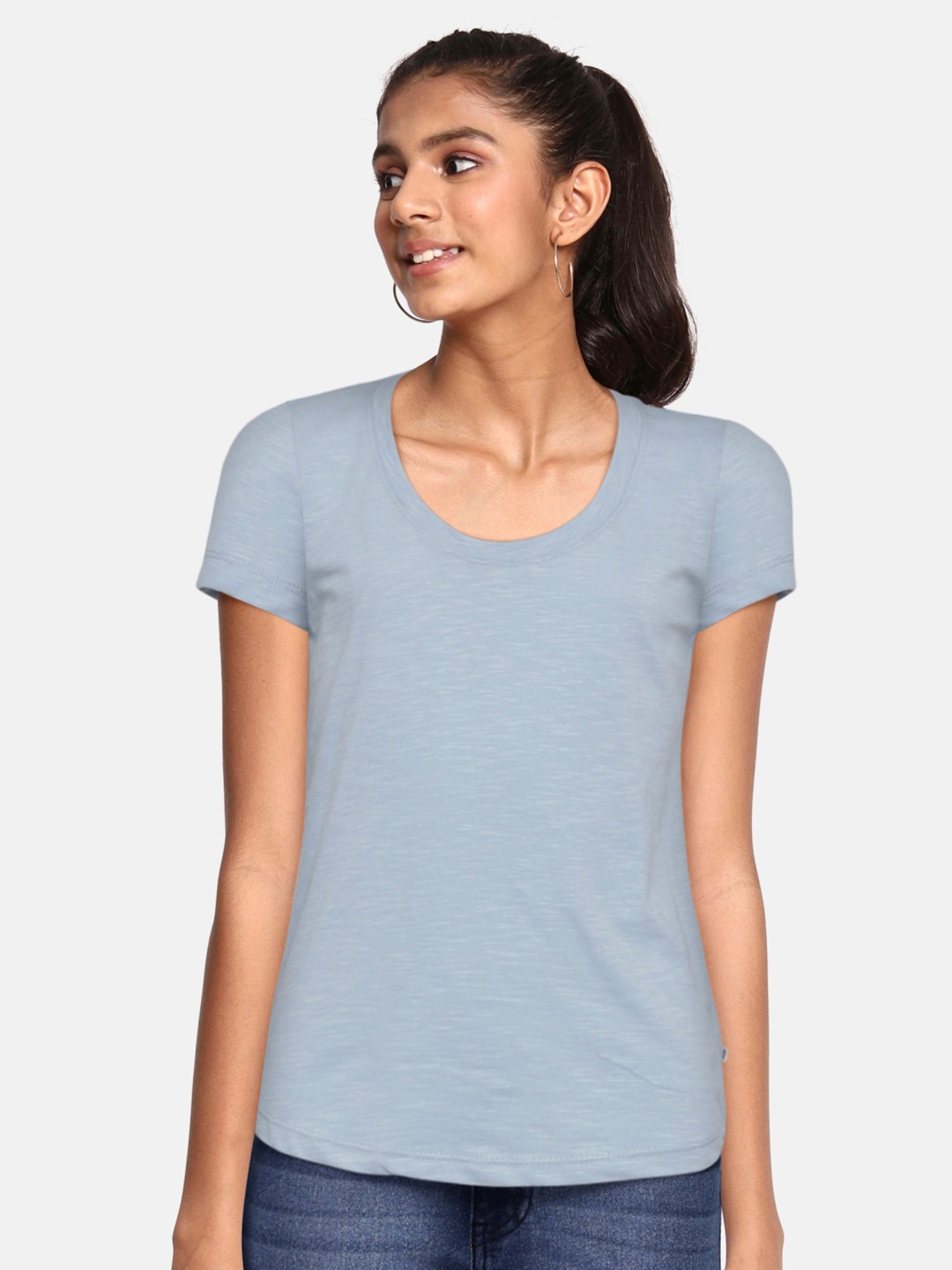 

UTH by Roadster Girls Blue Pure Cotton Solid Scoop Neck T-shirt