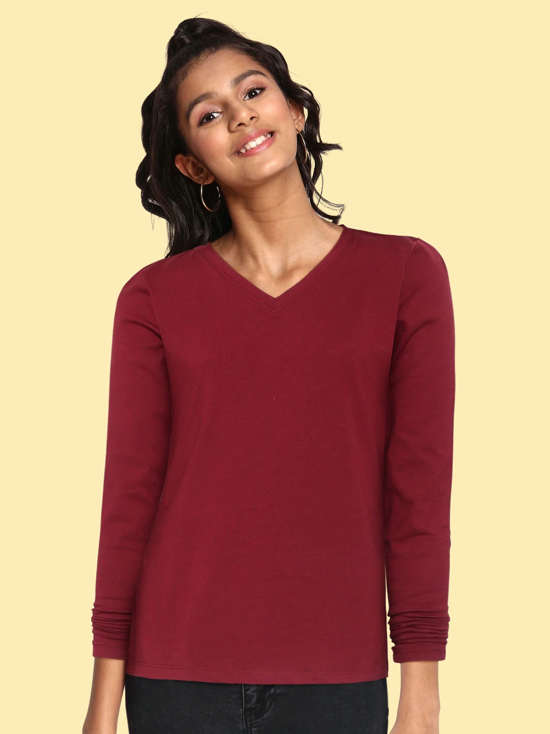 

UTH by Roadster Girls Maroon Solid V-Neck T-shirt