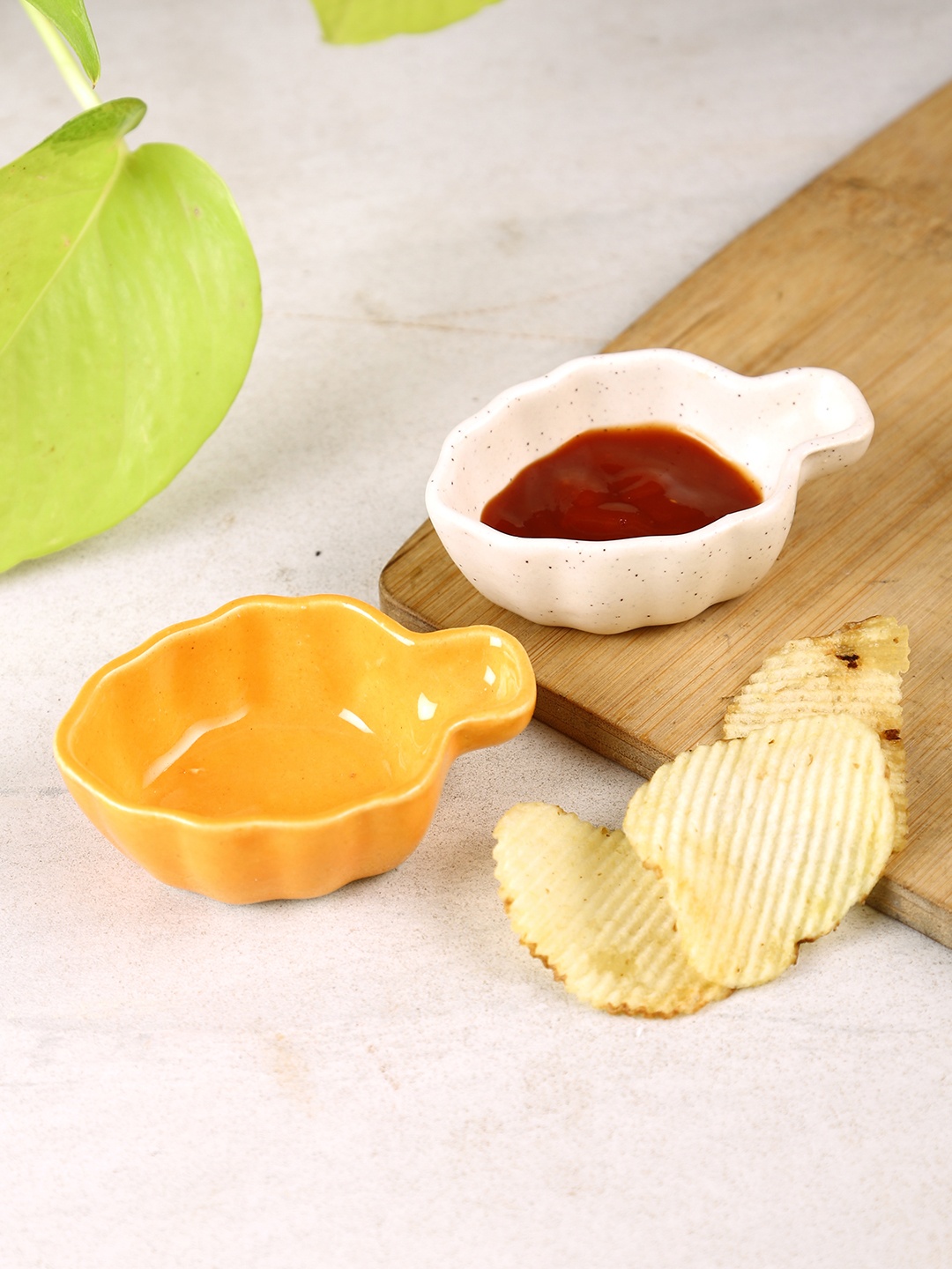 

Aapno Rajasthan White & Yellow 4 Pieces Ceramic Glossy Bowls