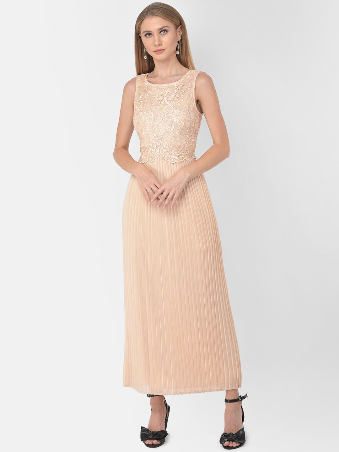 

Latin Quarters Peach-Coloured Embellished Maxi Dress