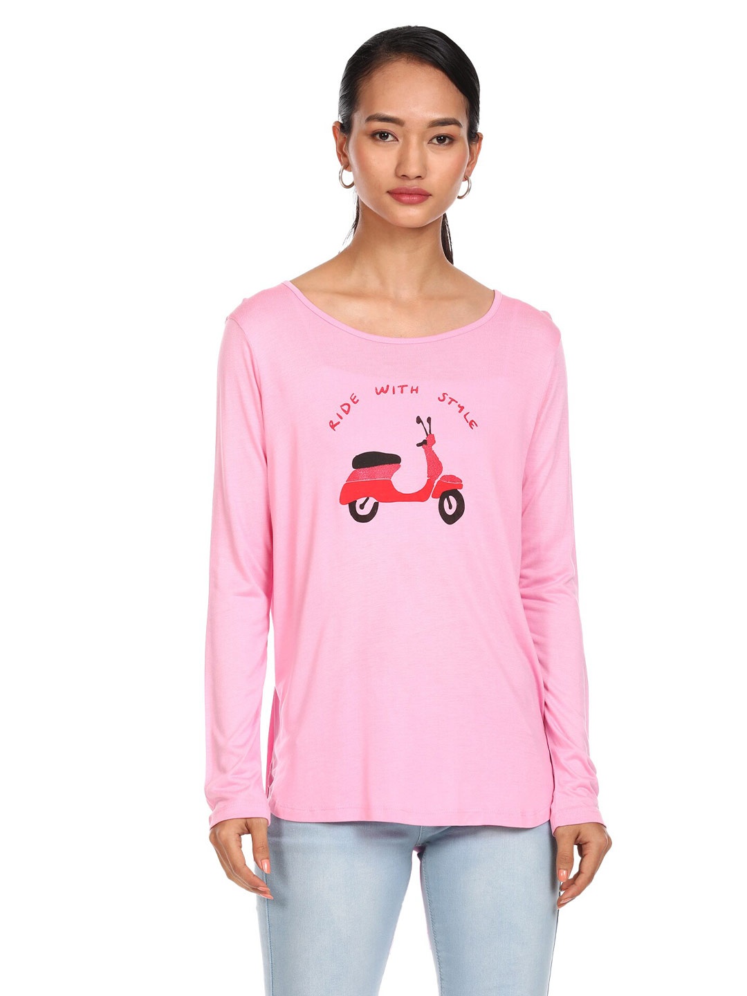 

Cherokee Women Pink & Red Printed T-shirt