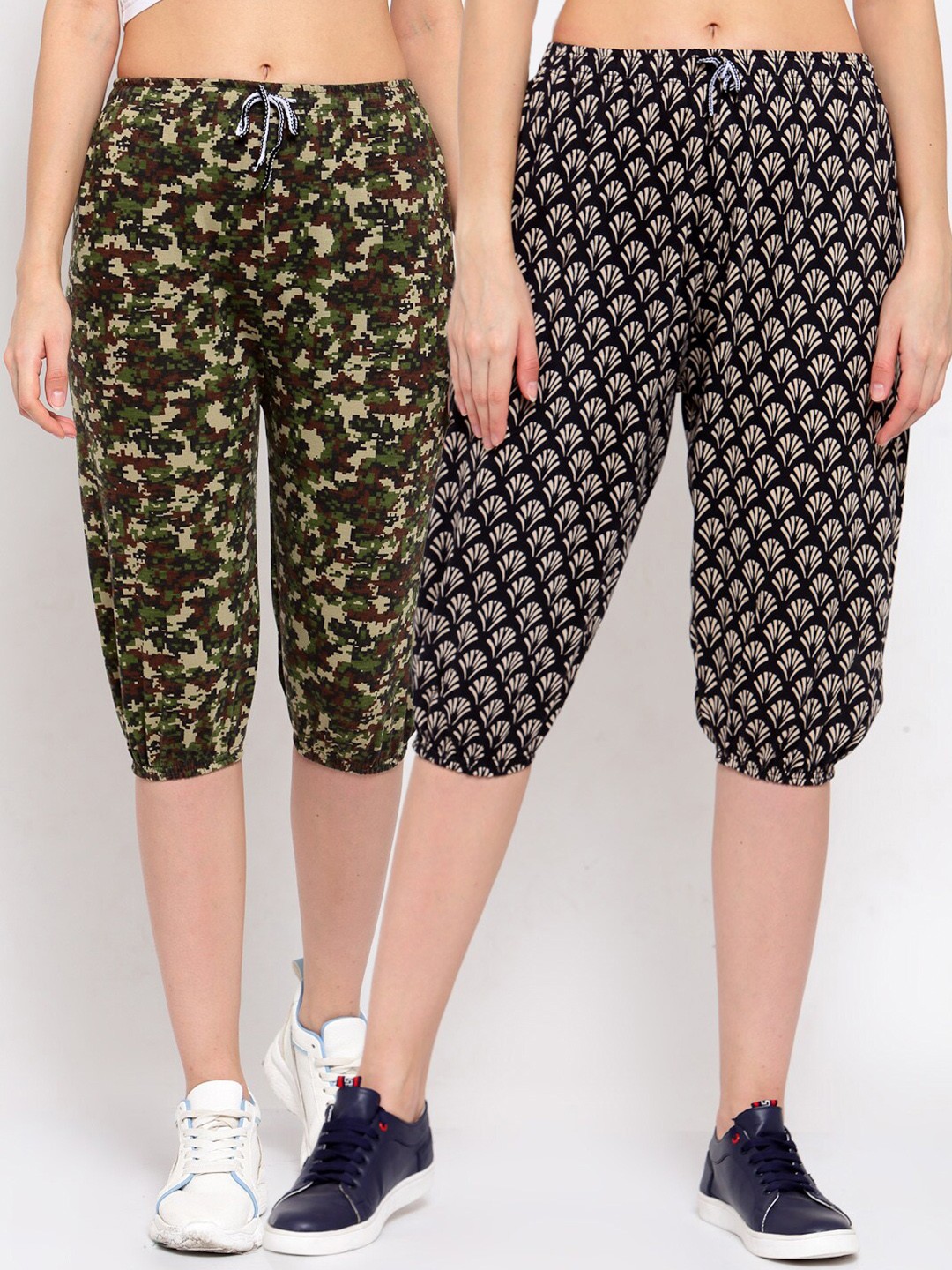 

KLOTTHE Women Pack of 2 Multi Printed Cotton Capris