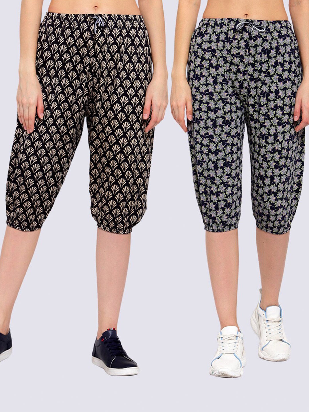 

KLOTTHE Women Pack Of 2 Navy Blue & Black Printed Pure Cotton Capris