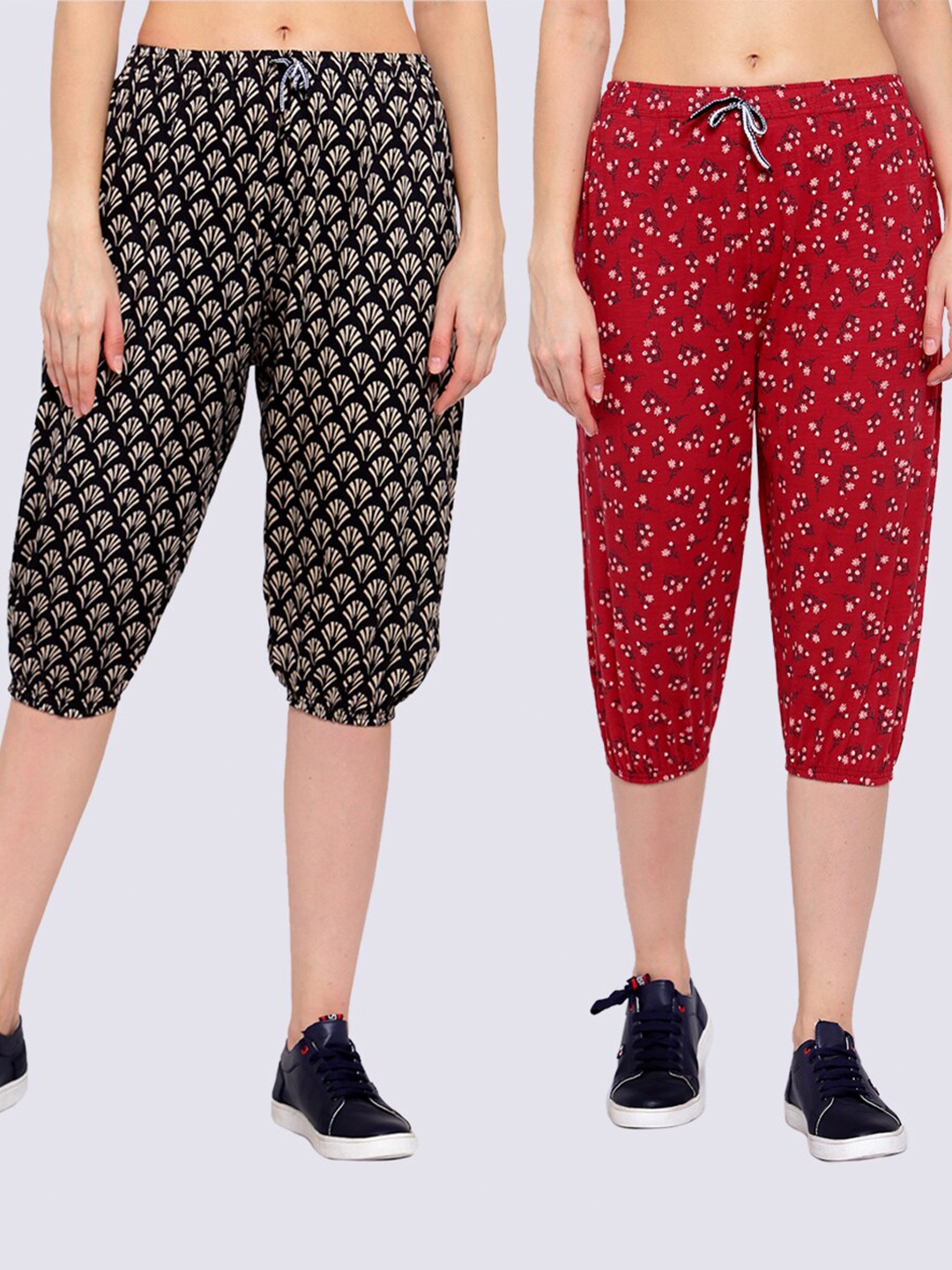 

KLOTTHE Pack Of 2 Women Pure Cotton Printed Capris, Red