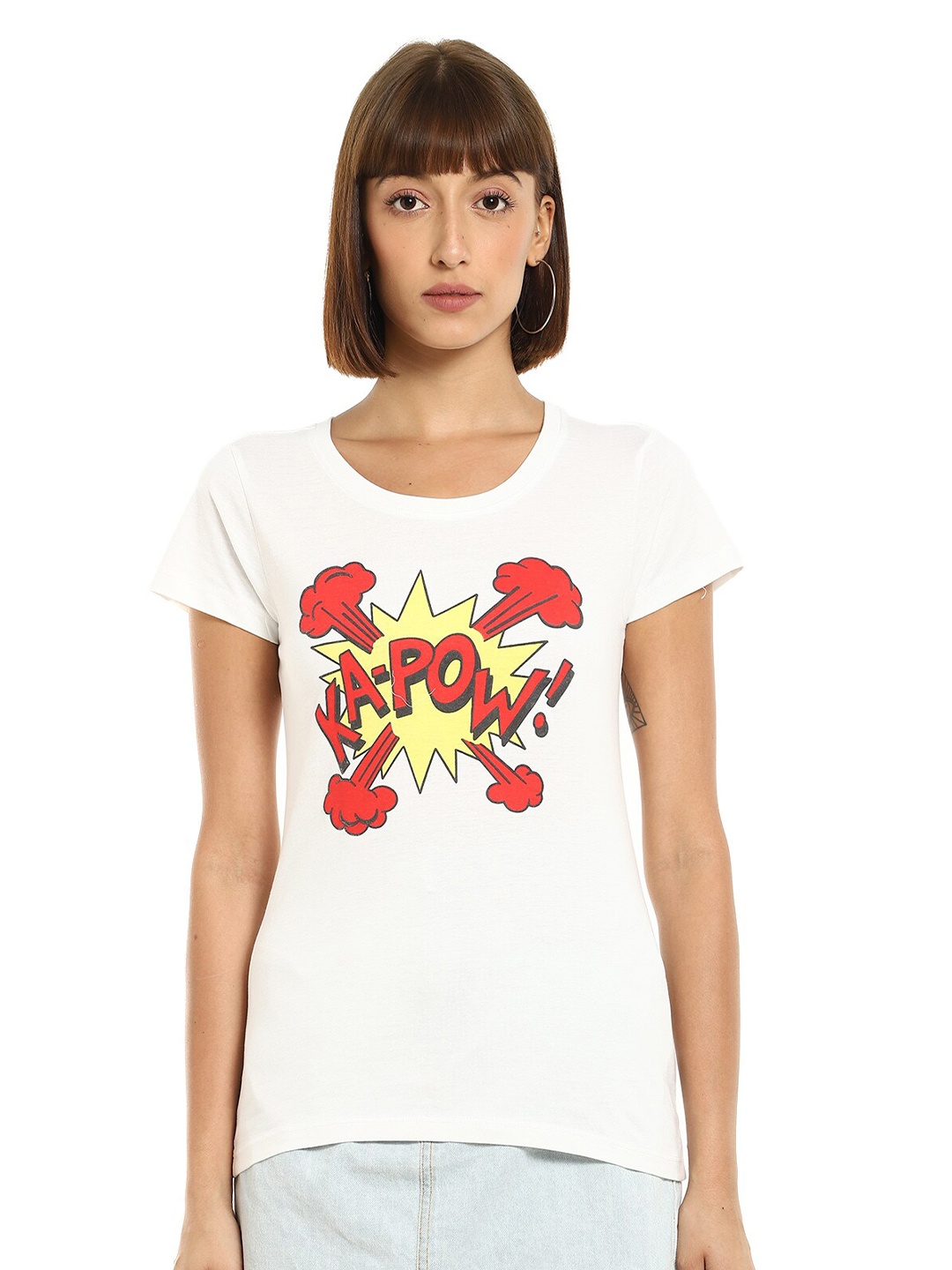 

Sugr Women White Graphic Printed T-shirt