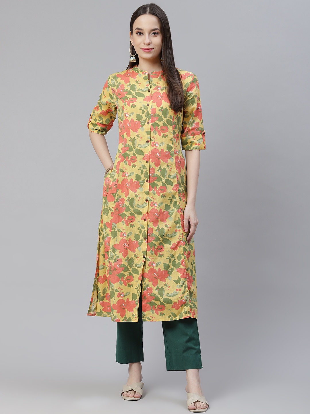 

Divena Women Yellow & Red Floral Printed Floral Kurta