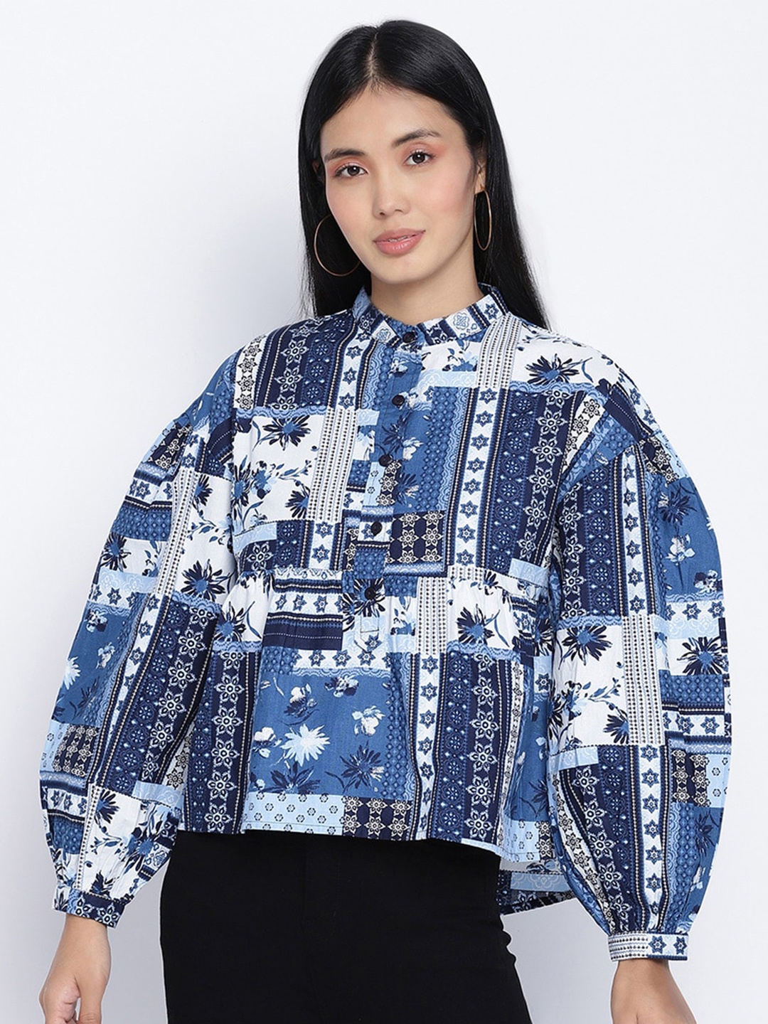 

Oxolloxo Blue & White Mandarin Collar Shirt Style Top