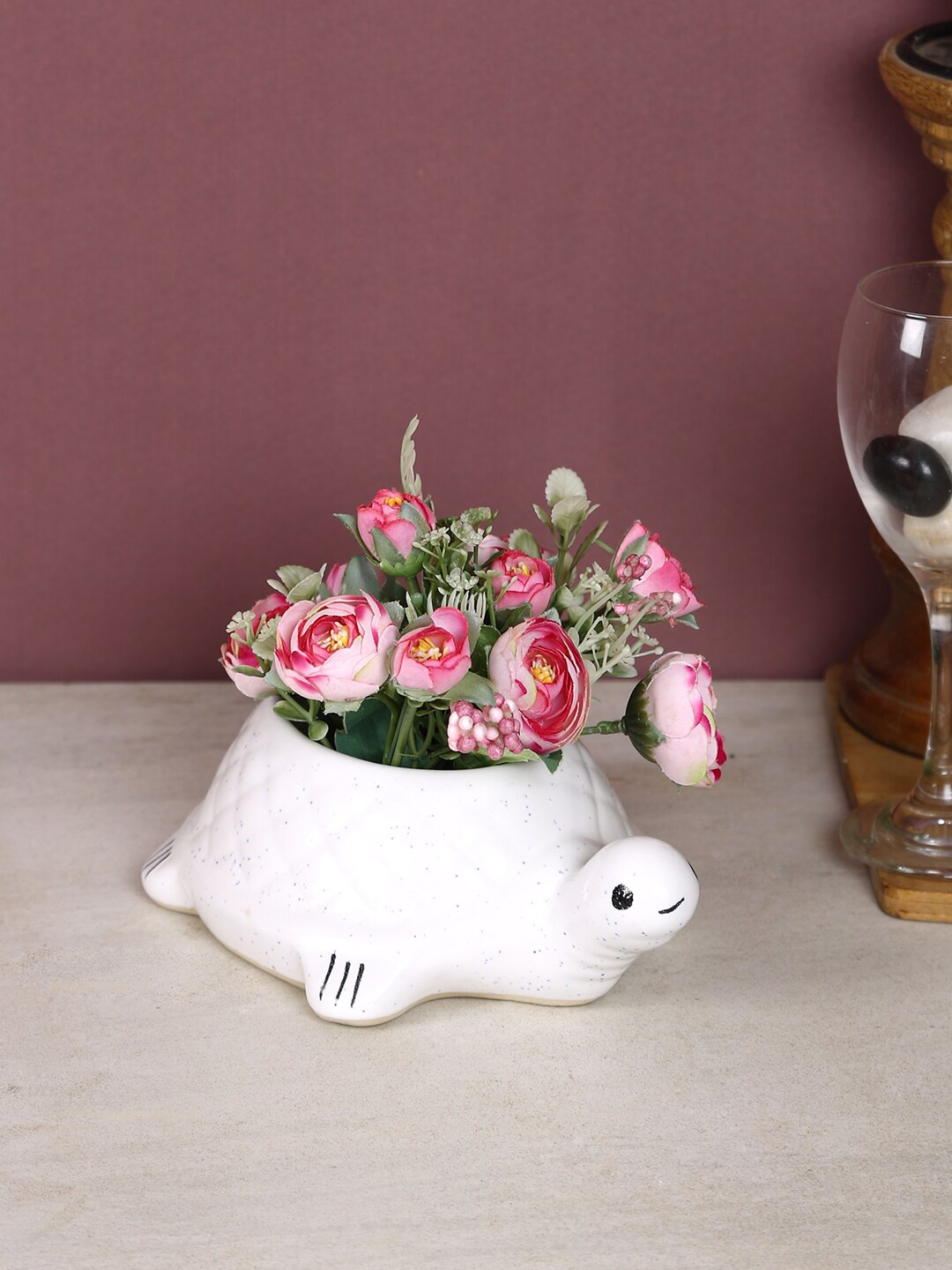

Aapno Rajasthan White Solid Tortoise Shaped Ceremic Planter