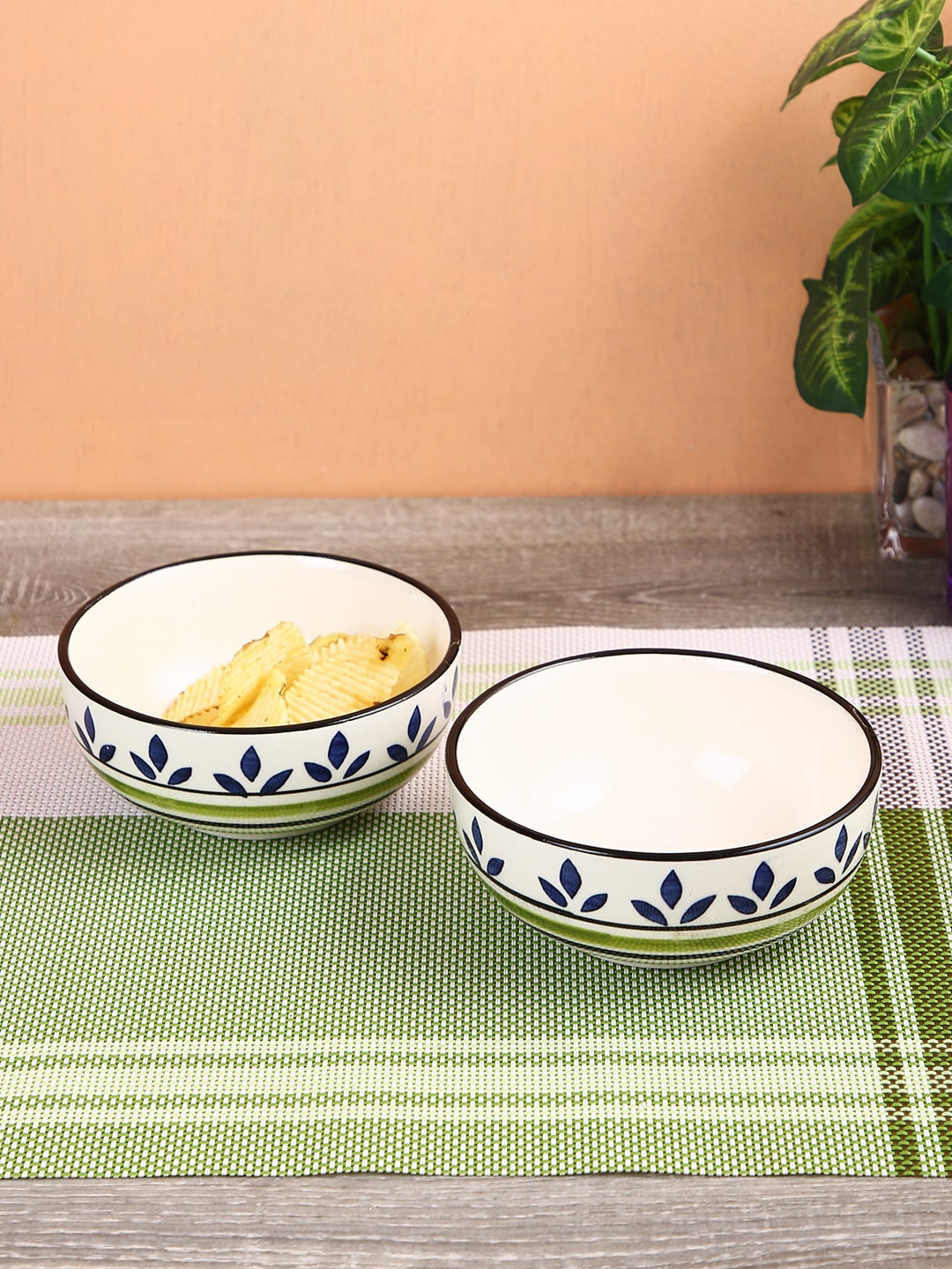 

Aapno Rajasthan Set Of 2 White & Blue Textured Ceramic Snack Bowls