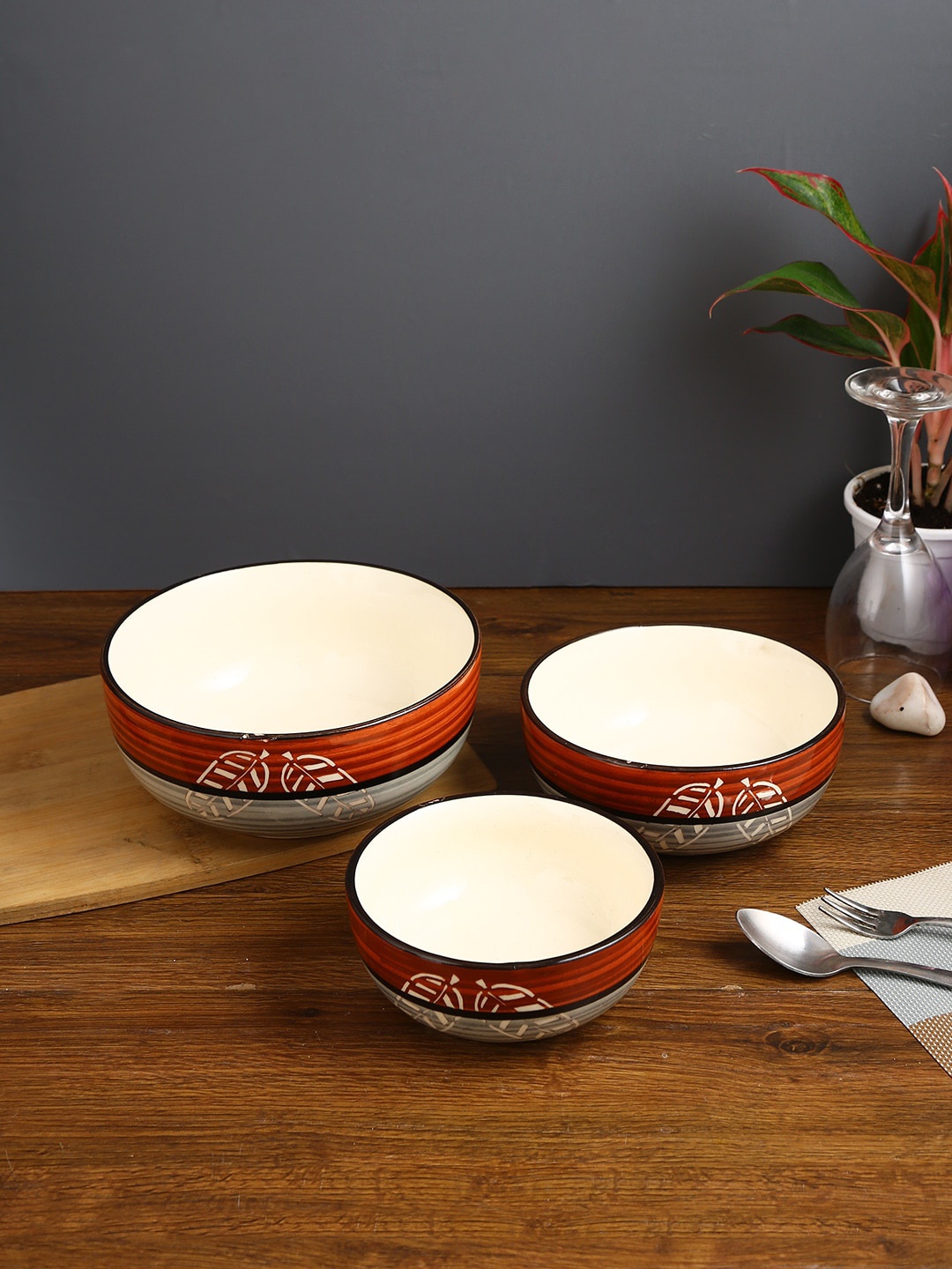 

Aapno Rajasthan Sets of 3 Brown & Grey Patterned Serving Bowl