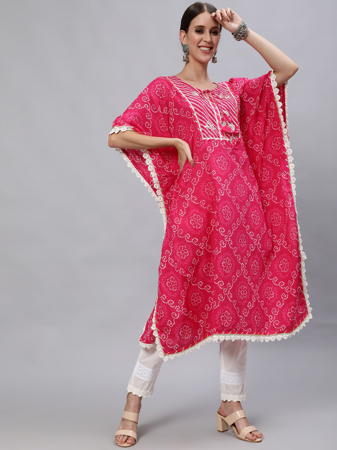 

Ishin Women Pink & Off-White Ethnic Motifs Printed Regular Kaftan Kurta with Trousers