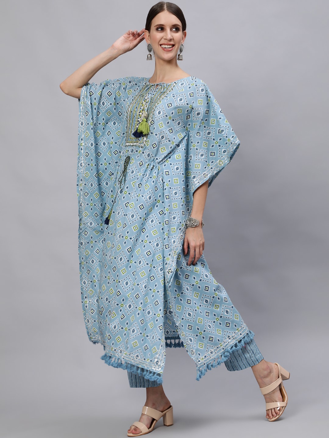 

Ishin Women Blue Printed Regular Gotta Patti Kurta with Trousers