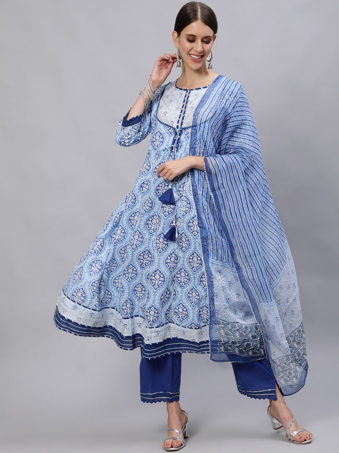 

Ishin Women Blue Ethnic Motifs Printed Regular Kurta with Trousers & With Dupatta