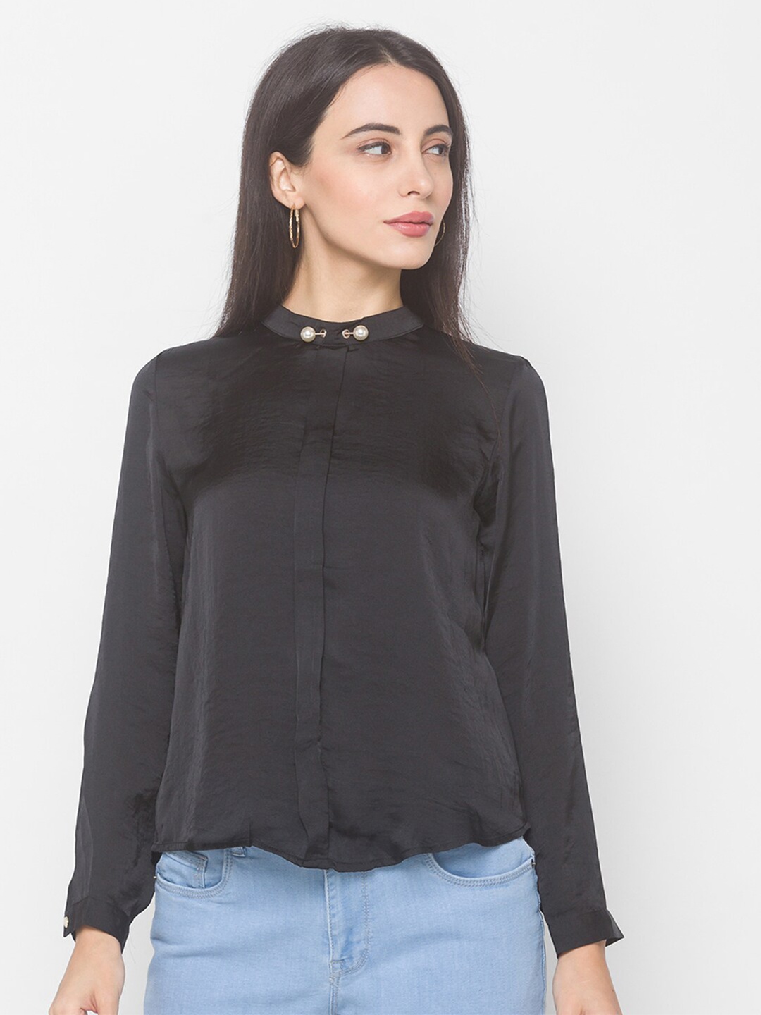 

Globus Black Shirt Style Top