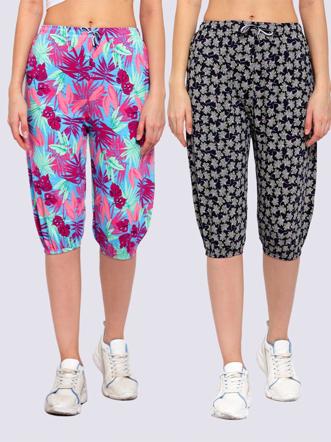 

KLOTTHE Women Pack Of 2 Printed Pure Cotton Capris, Black
