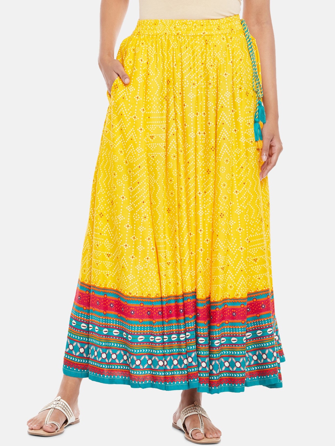 

AKKRITI BY PANTALOONS Women Mustard-Yellow & White Printed Maxi Skirt