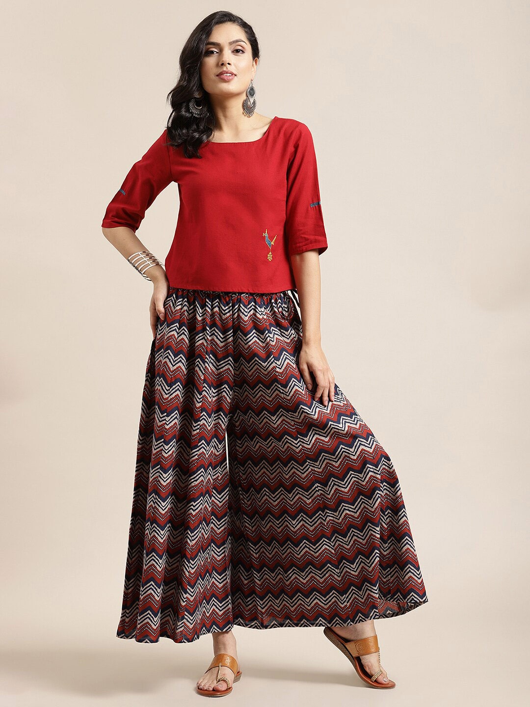 

Varanga Women Maroon & Navy Blue Top With Palazzo
