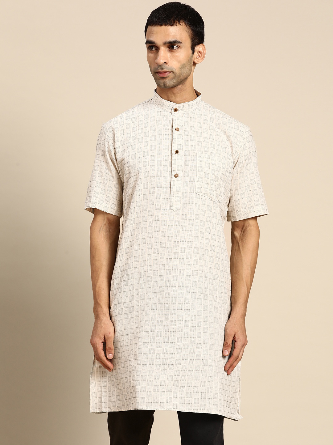 

RAJUBHAI HARGOVINDAS Men Cream-Coloured Checked Handloom Kurta