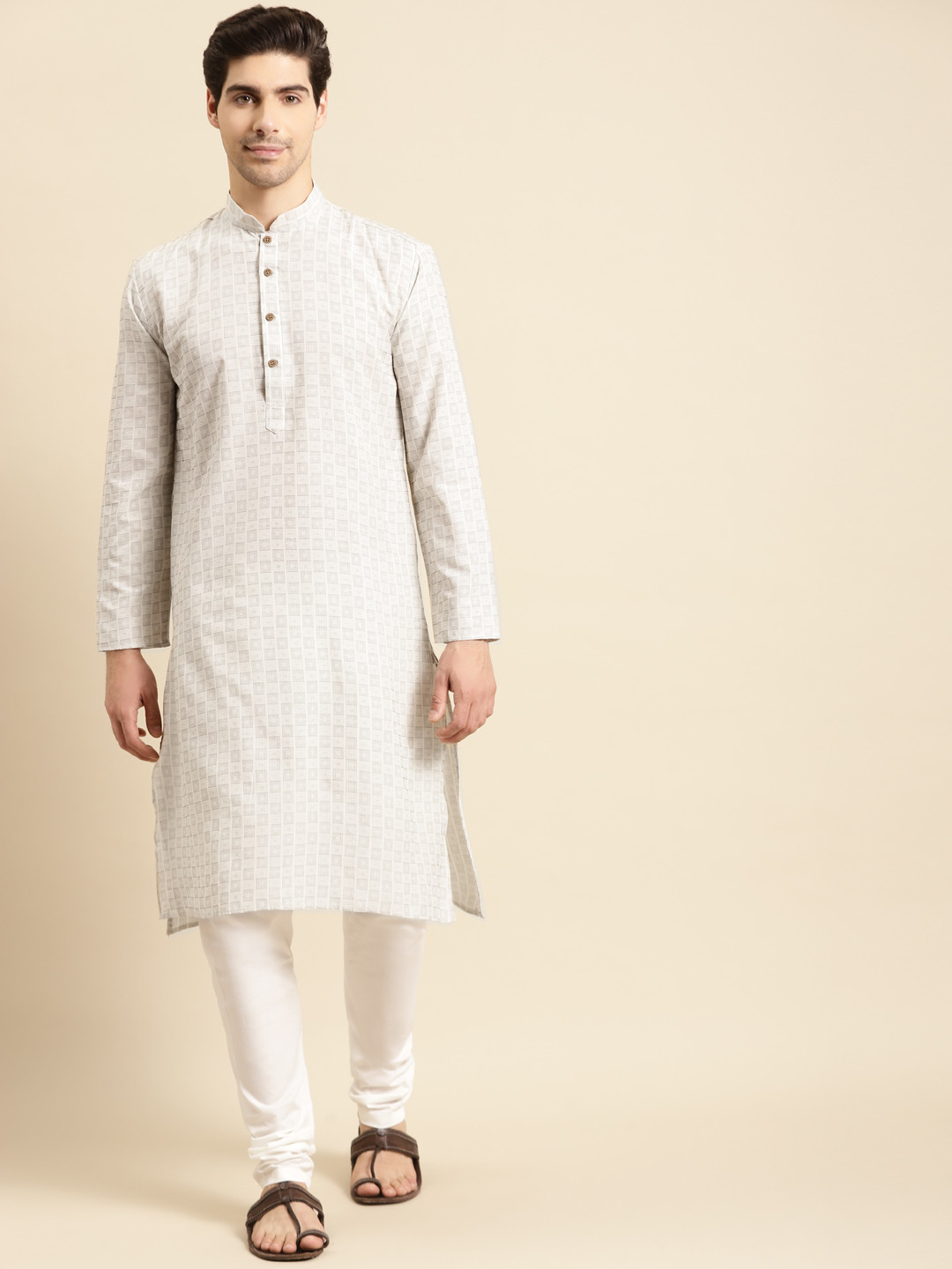 

RAJUBHAI HARGOVINDAS Men Cream-Coloured Geometric Printed Kurta