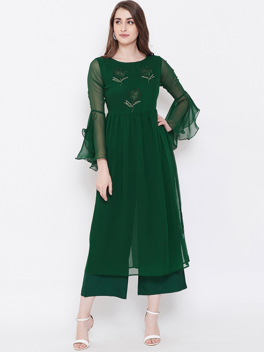 

Bitterlime Women Green Floral Embroidered Pleated Sequinned Kurta with Palazzos