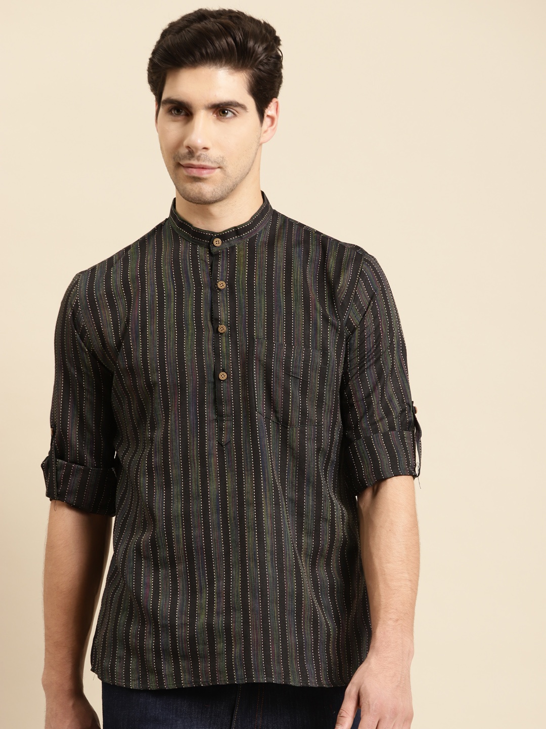 

RAJUBHAI HARGOVINDAS Men Black Striped Handloom Kurta