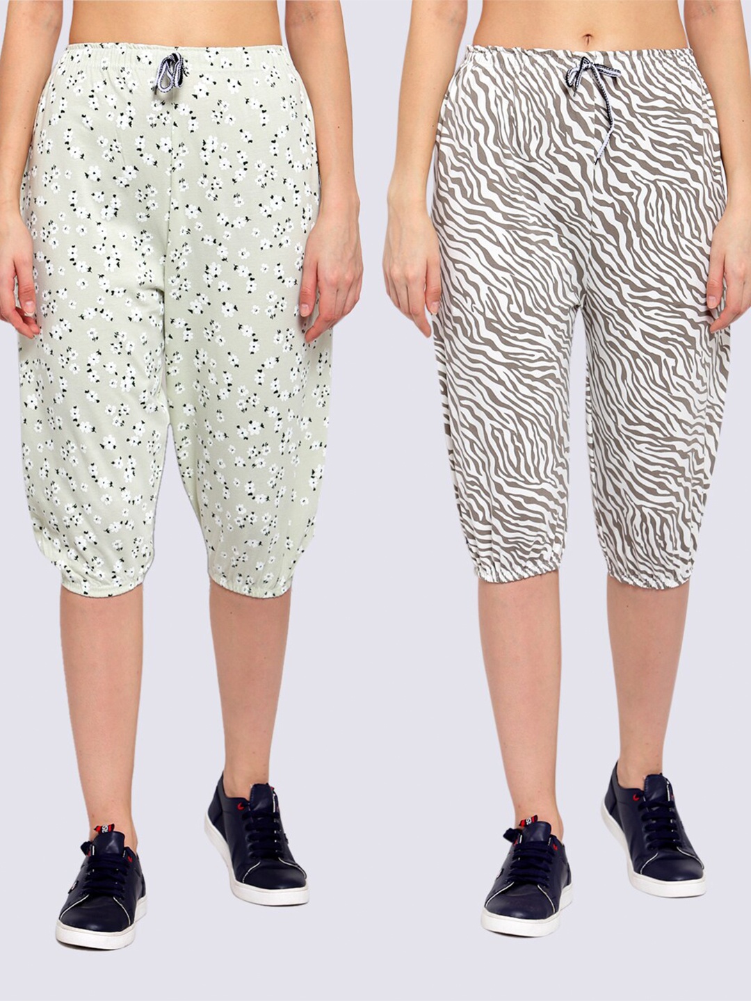 

KLOTTHE Pack Of 2 Women Multicoloured Printed Capris, Multi