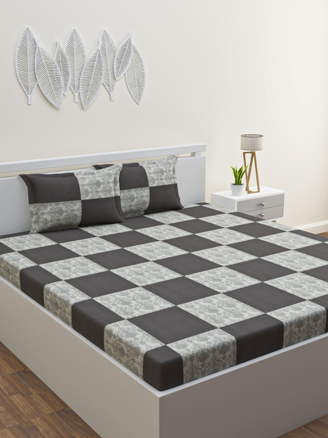 

HAPPY HUES Charcoal Grey & Off White Geometric 120 TC Queen Bedsheet with 2 Pillow Covers