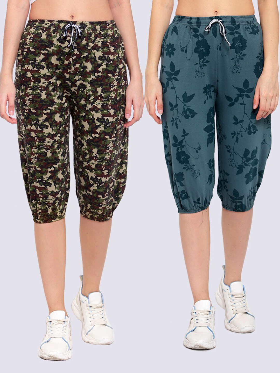 

KLOTTHE Women Pack of 2 Green & Red Printed Pure Cotton Capris