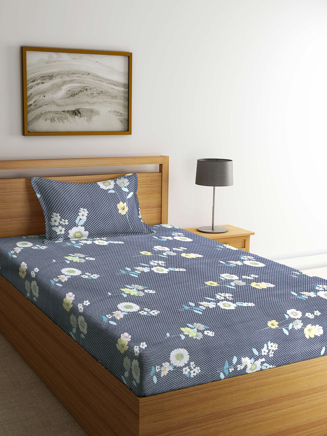 

Arrabi Unisex Blue Floral