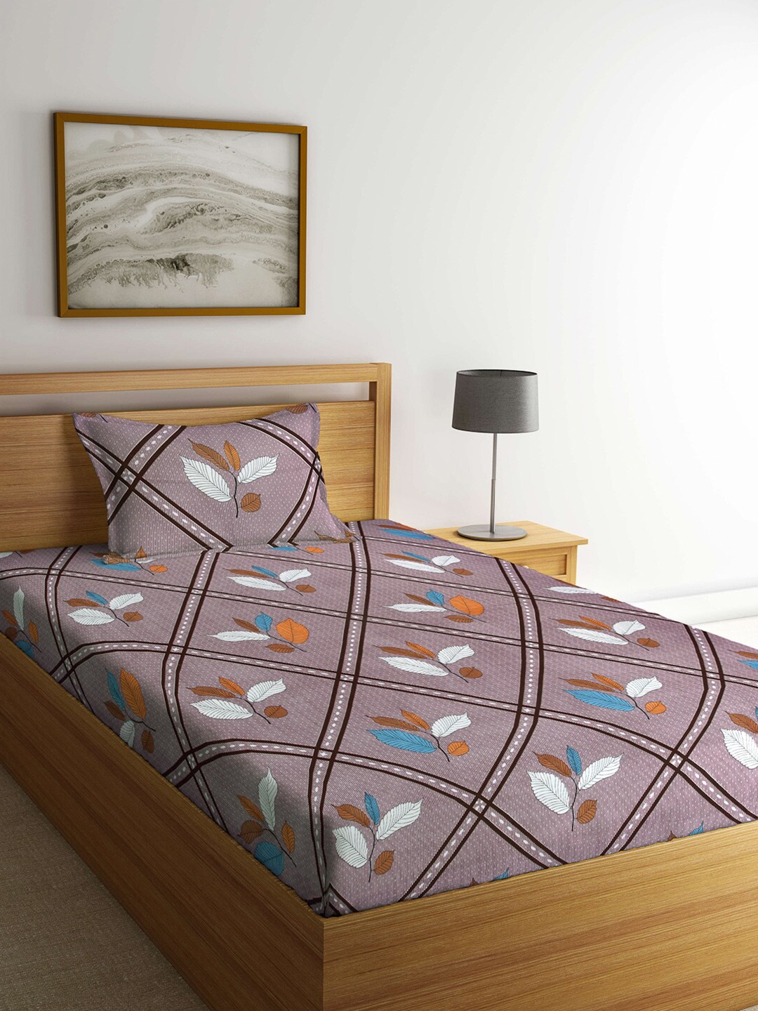

Arrabi Unisex Brown Floral