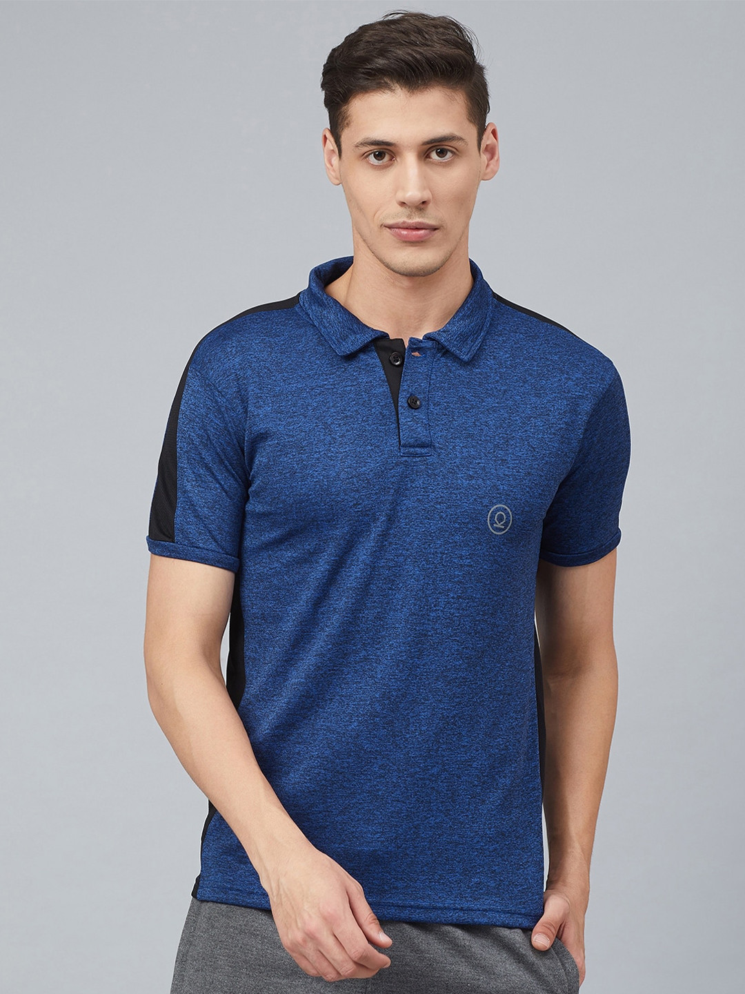 

CHKOKKO Men Blue & Black Polo Collar T-shirt
