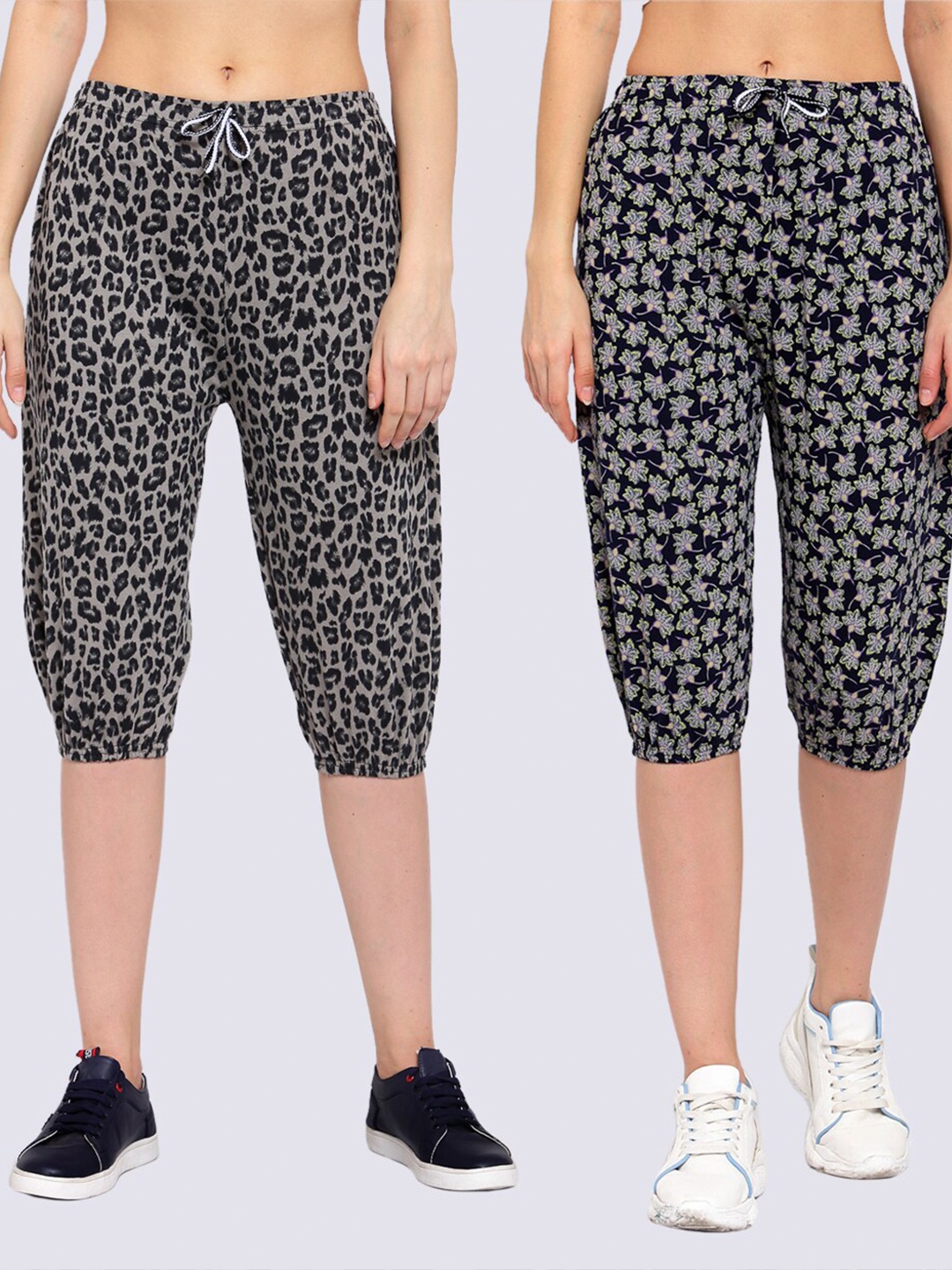 

KLOTTHE Women Pack of 2 Black & Grey Mid Rise Printed Cotton Capris