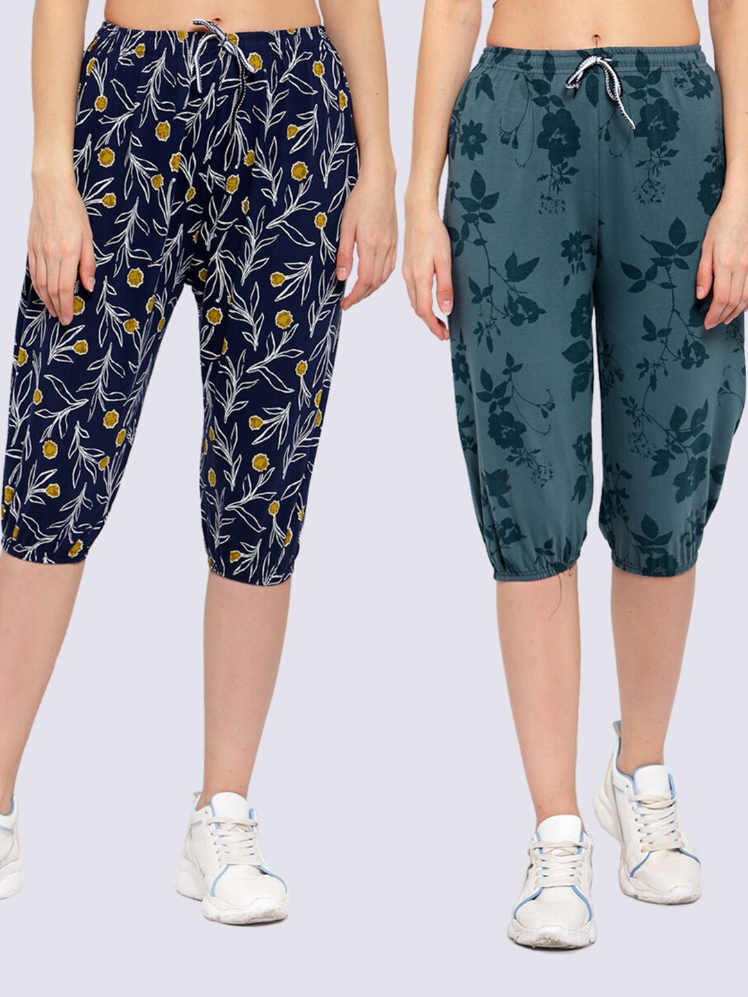 

KLOTTHE Women Pack Of 2 Navy Blue & Teal Blue Printed Pure Cotton Capris