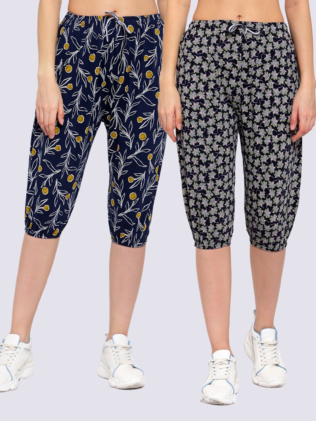

KLOTTHE Women Pack of 2 Navy Blue & Grey Floral Printed Pure Cotton Capris