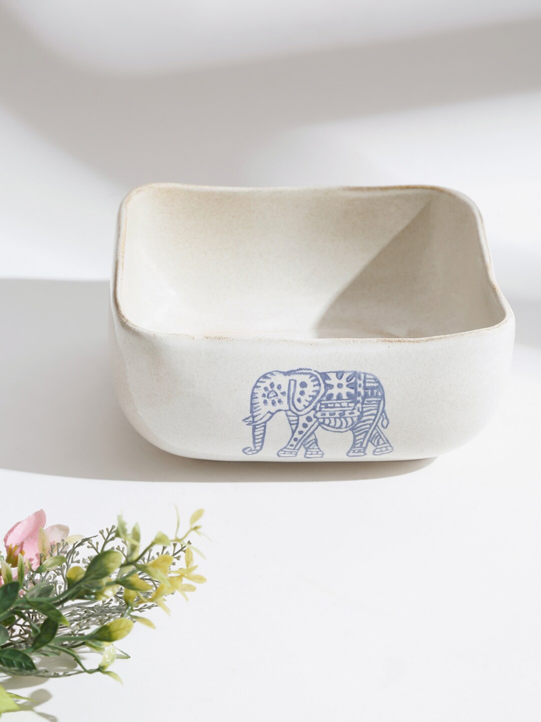 

Fabindia White & Blue 1 Pieces Hand Painted Printed Ceramic Glossy Bowls