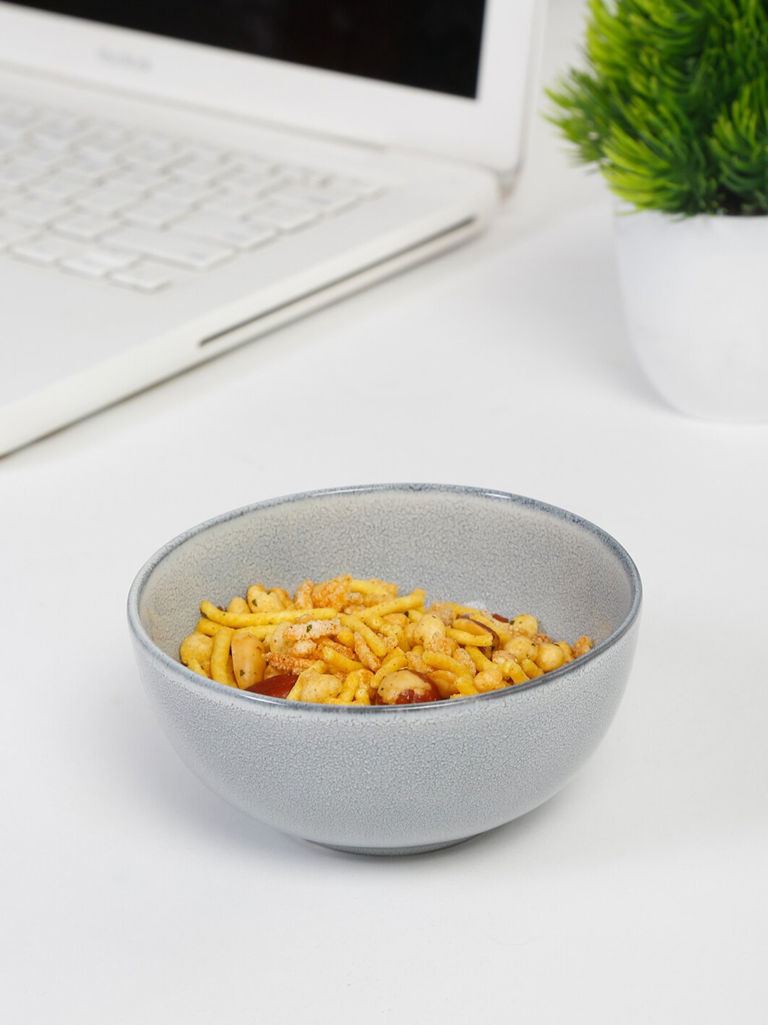 

Fabindia Grey 1 Pieces Textured Ceramic Glossy Bowls