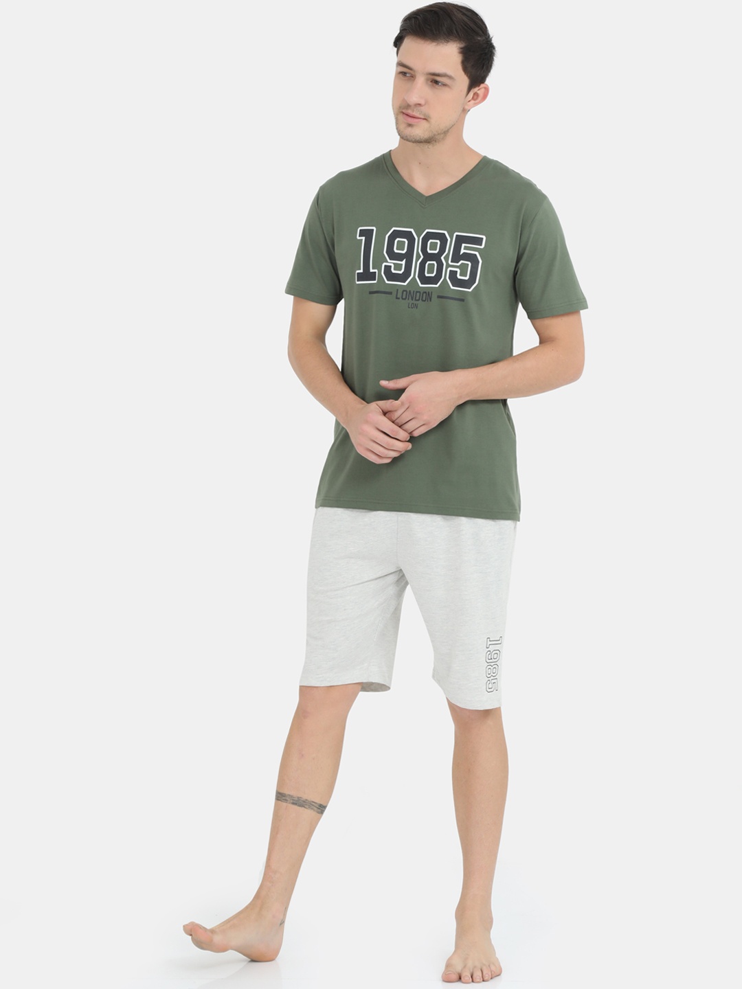 

Masculino Latino Men Green & White Printed Pure Cotton Night Suit