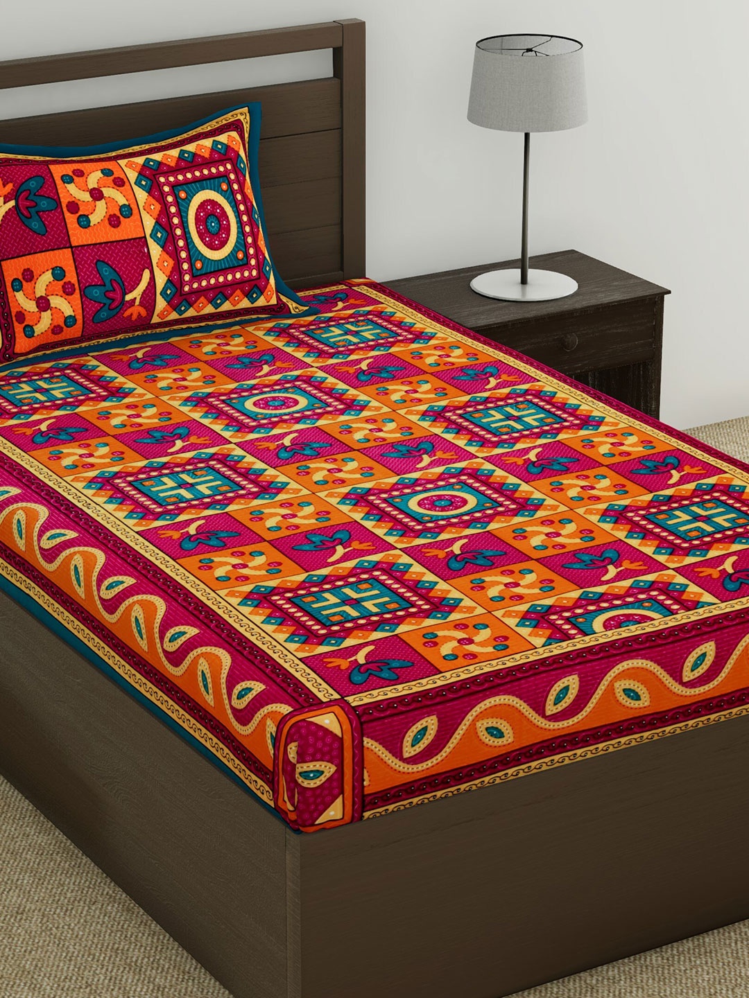 

Varde Multicoloured 104 TC Cotton 1 Single Bedsheet with 1 Pillow Covers, Multi