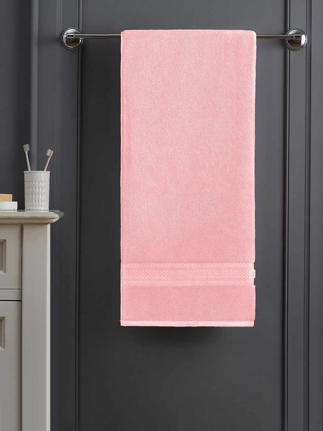 

Raymond Home Pink Solid Cotton 450 GSM Bath Towel