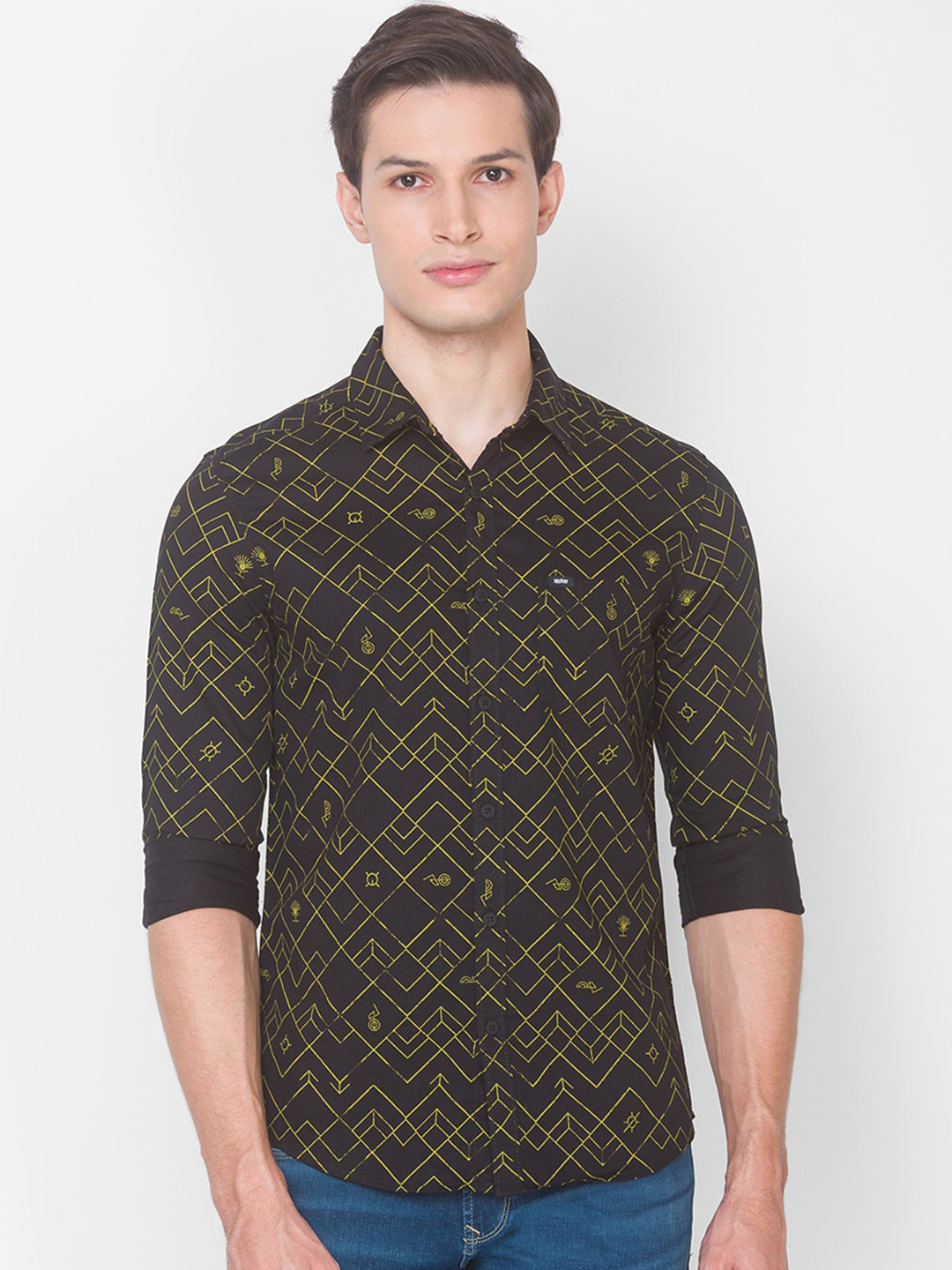 

SPYKAR Men Black Slim Fit Opaque Printed Pure Cotton Casual Shirt