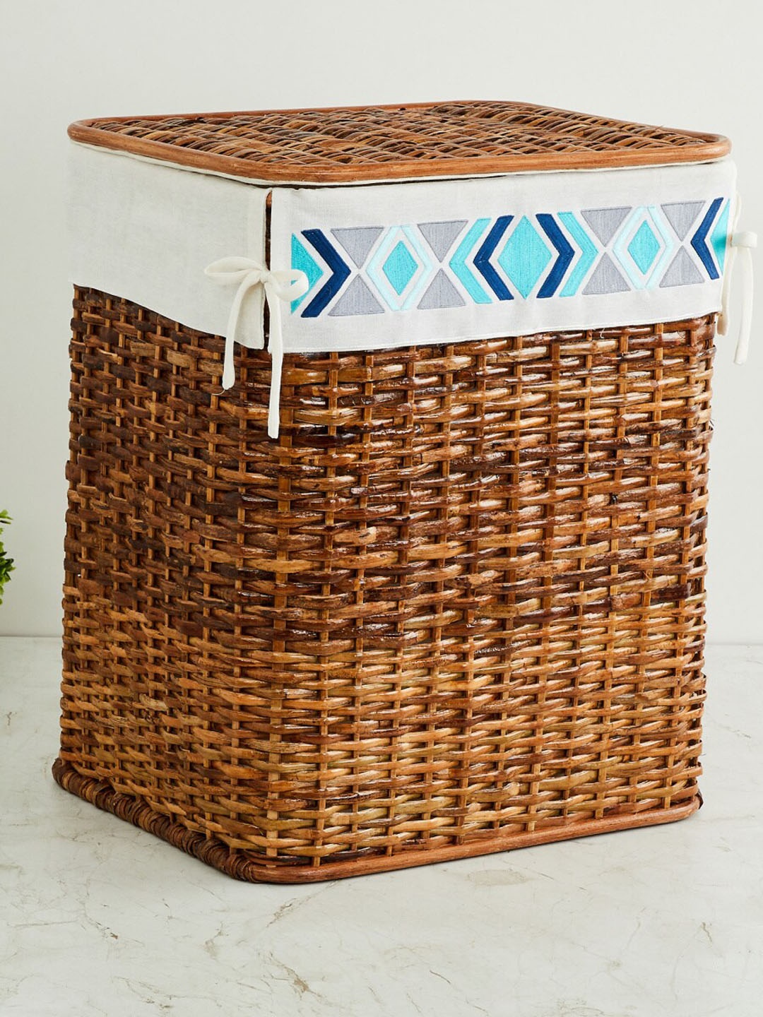 

Home Centre Brown Wilton Rectangular Laundry Storage Basket
