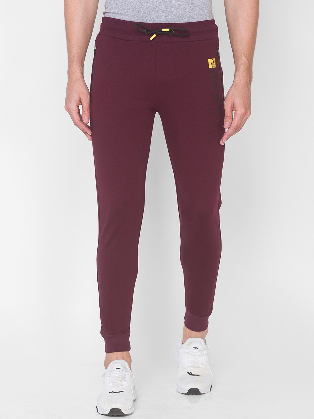 

SPYKAR Men Burgundy Solid Slim Fit Pure Cotton Joggers