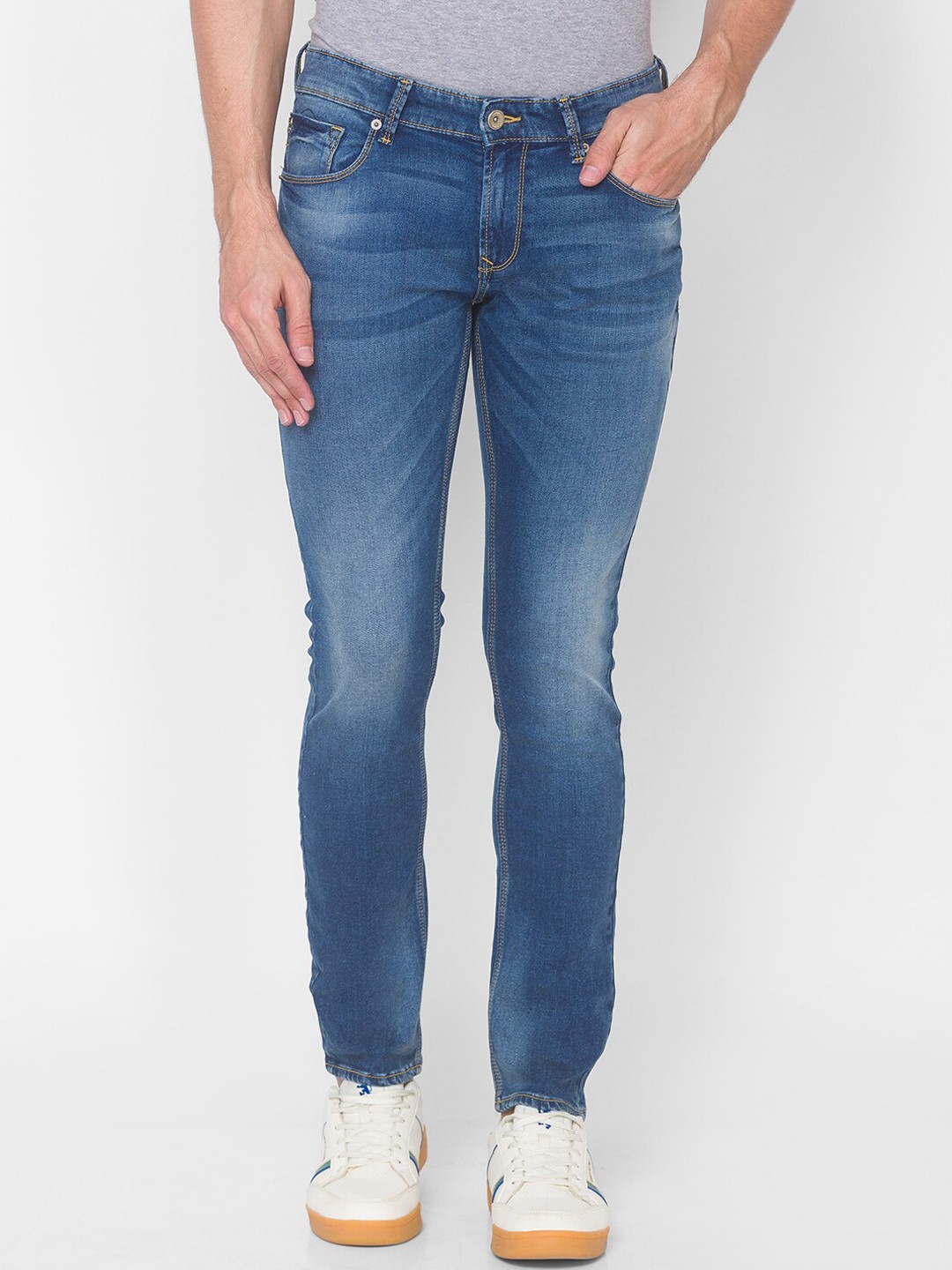 

SPYKAR Men Blue Skinny Fit Low-Rise Low Distress Light Fade Jeans