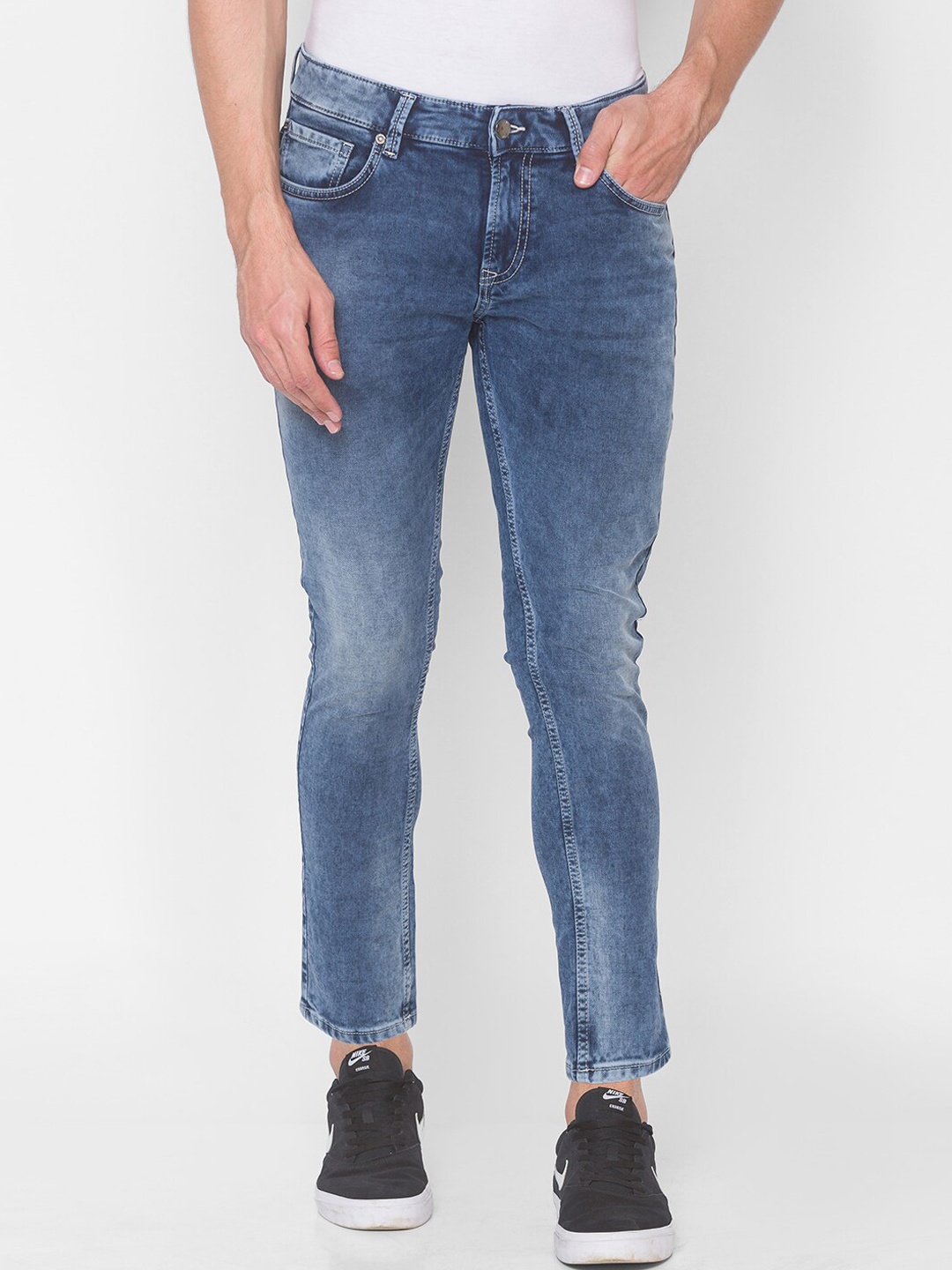 

SPYKAR Men Blue Slim Fit Heavy Fade Jeans